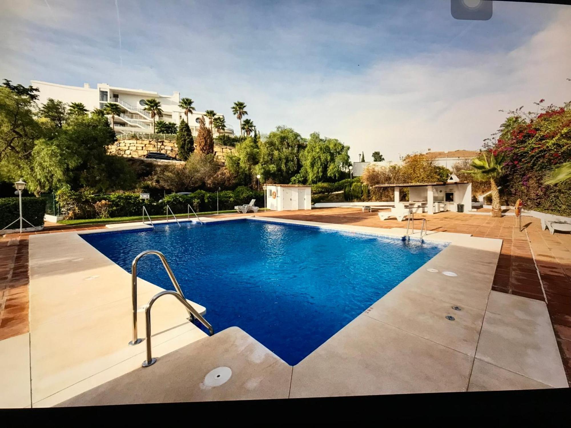 Sea View Apartment In Benalmadena Exterior photo