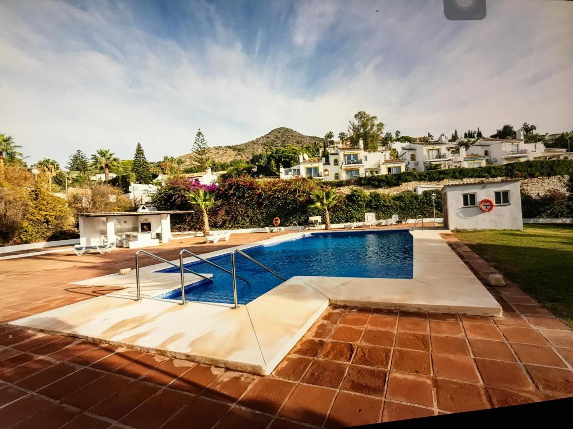 Sea View Apartment In Benalmadena Exterior photo